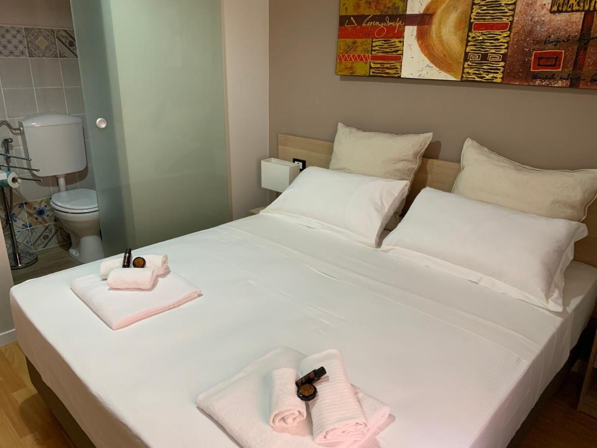 Domus Fieschi Rooms 热那亚 外观 照片