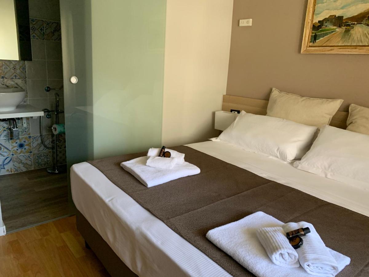 Domus Fieschi Rooms 热那亚 外观 照片