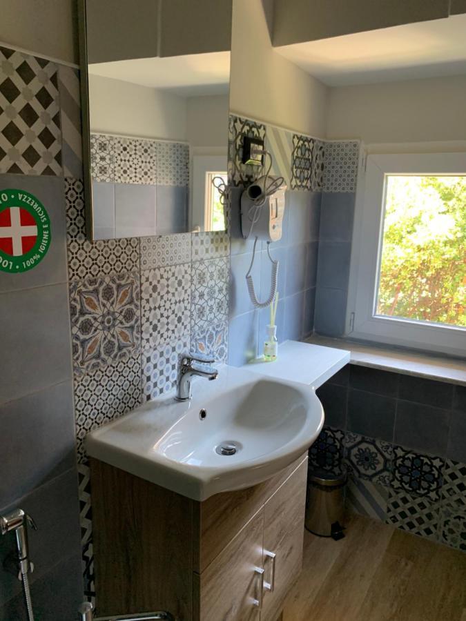 Domus Fieschi Rooms 热那亚 外观 照片