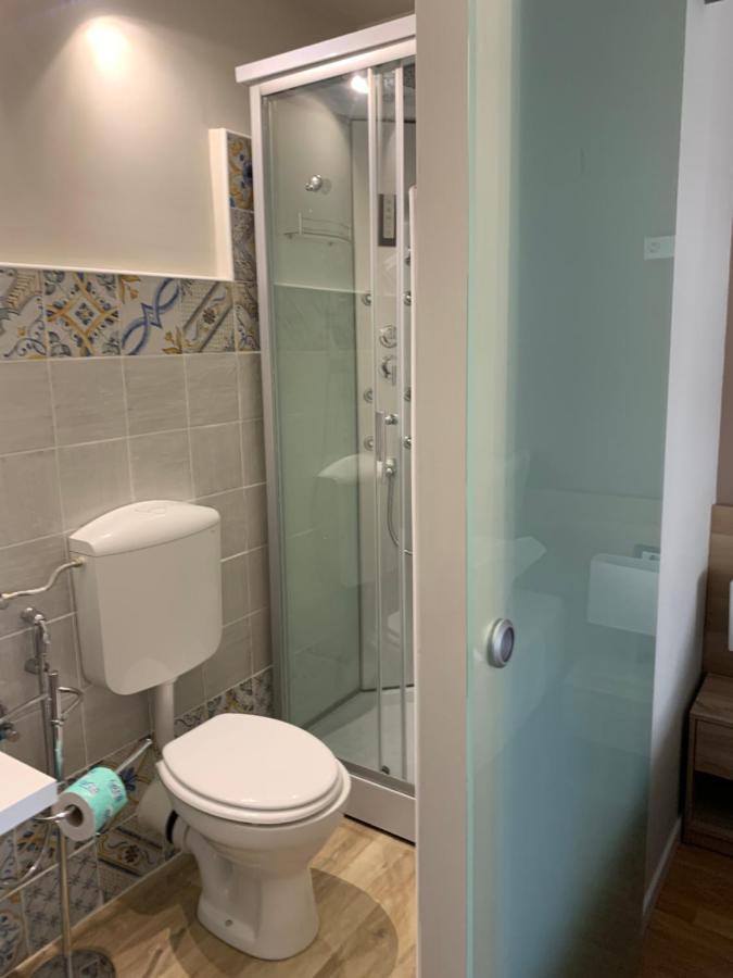 Domus Fieschi Rooms 热那亚 外观 照片