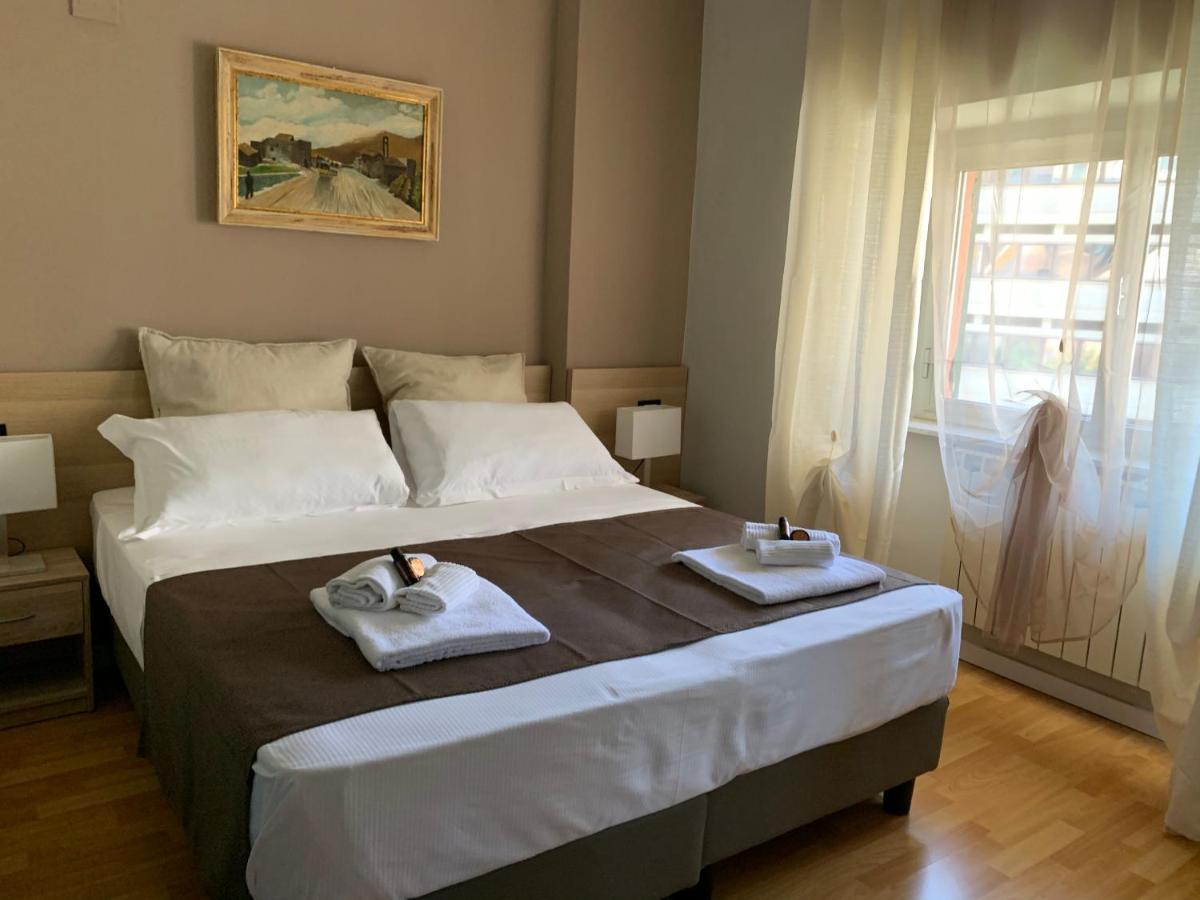 Domus Fieschi Rooms 热那亚 外观 照片