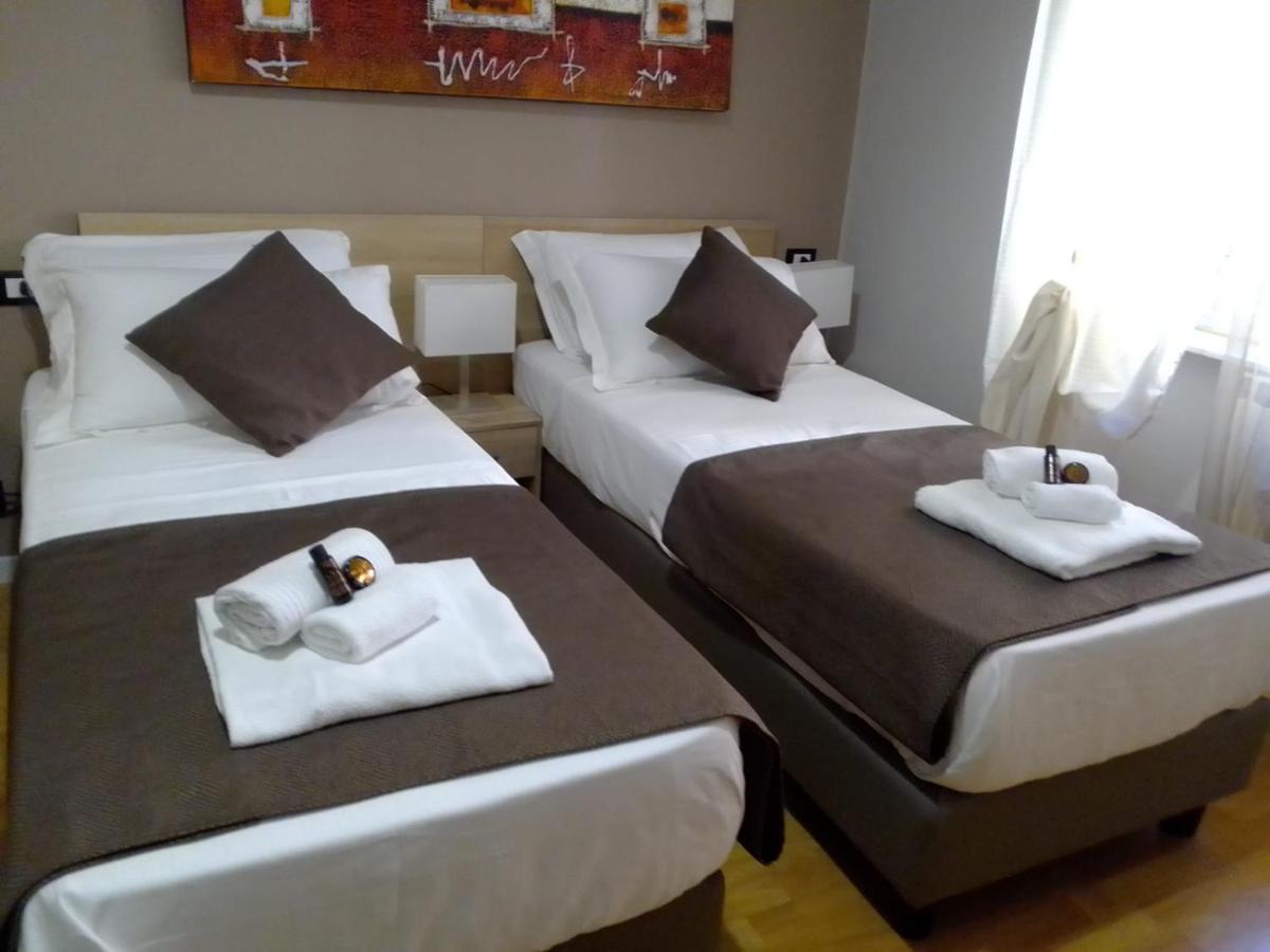 Domus Fieschi Rooms 热那亚 外观 照片