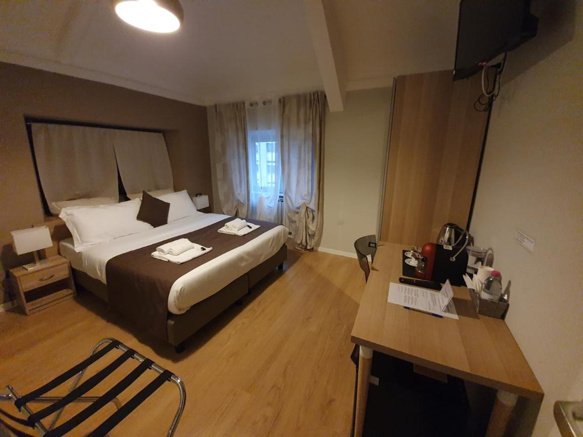 Domus Fieschi Rooms 热那亚 外观 照片